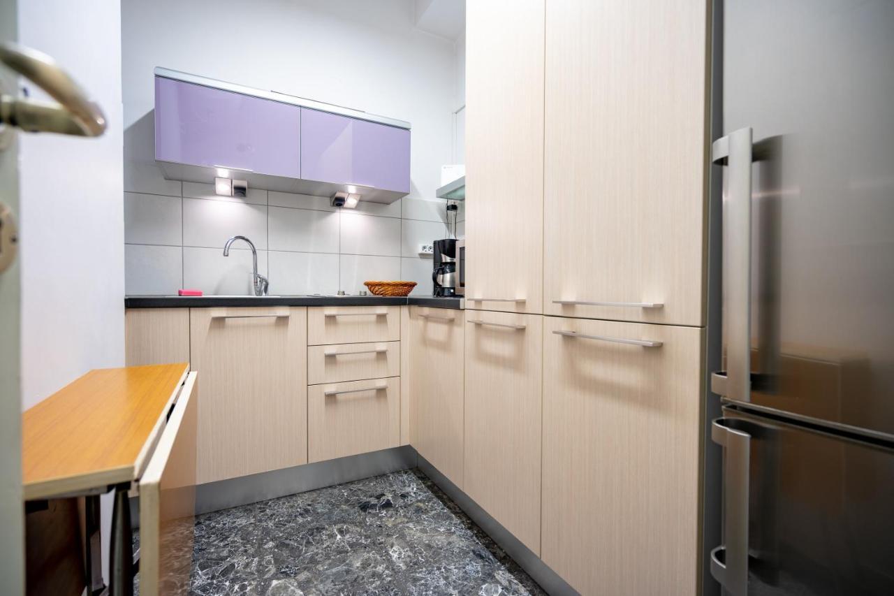Syntagma Square 1 Bedrm 4 Persons Apartment By Mps أثينا المظهر الخارجي الصورة